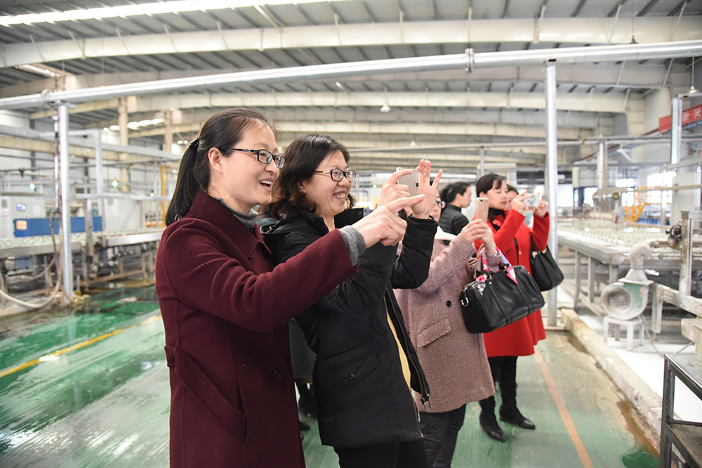 长治市委组织部女干部参观日盛达