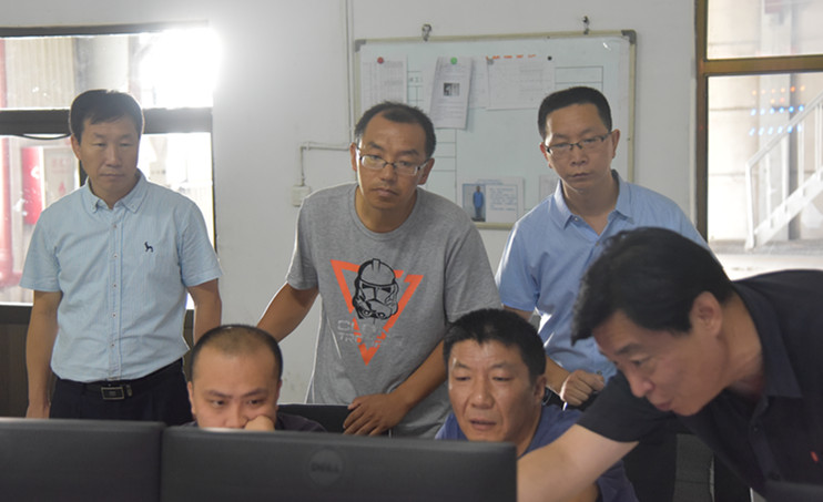 市县质量技术监督部门负责人在日盛达检查指导工作